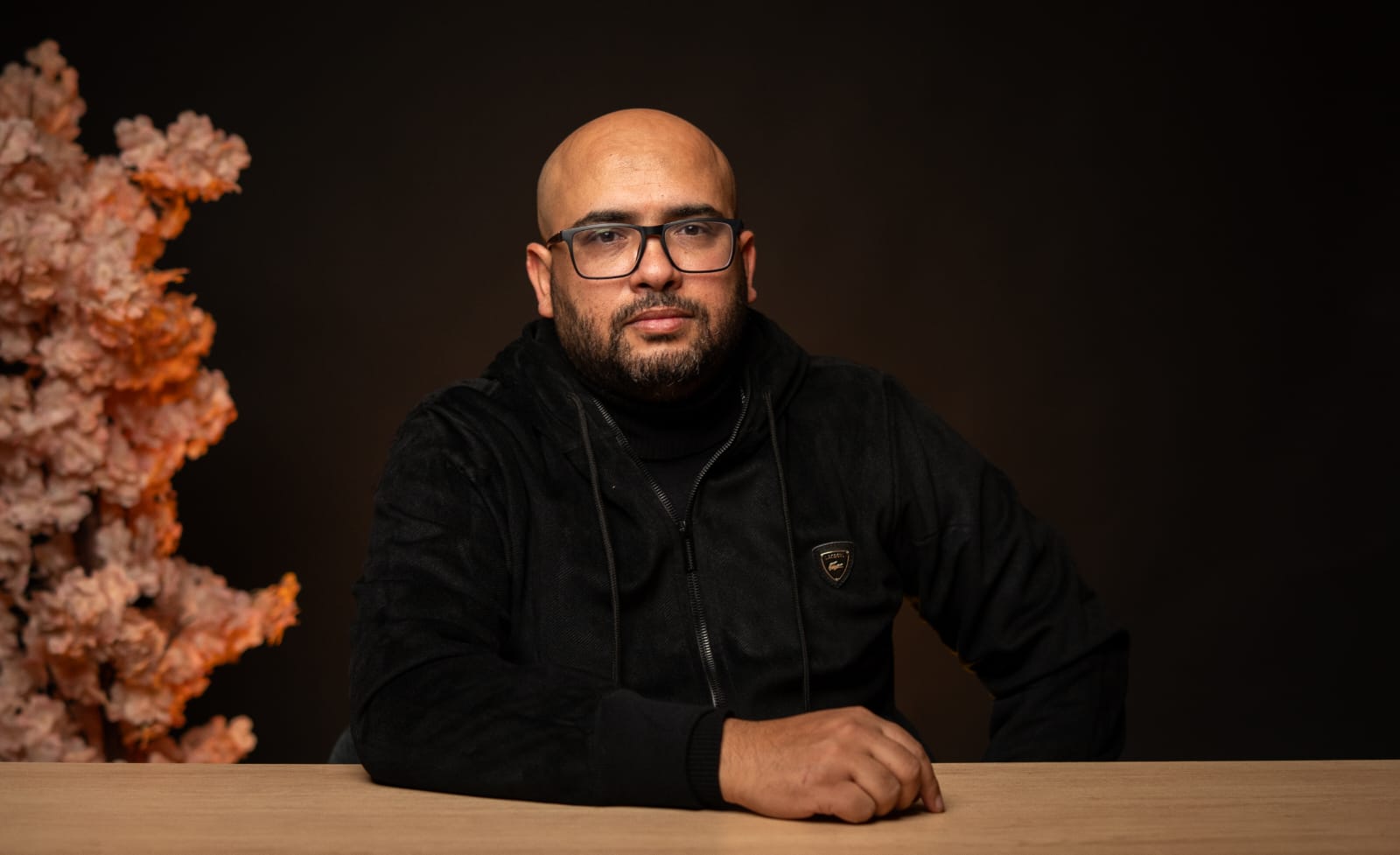 الأستاذ رأفت يسري